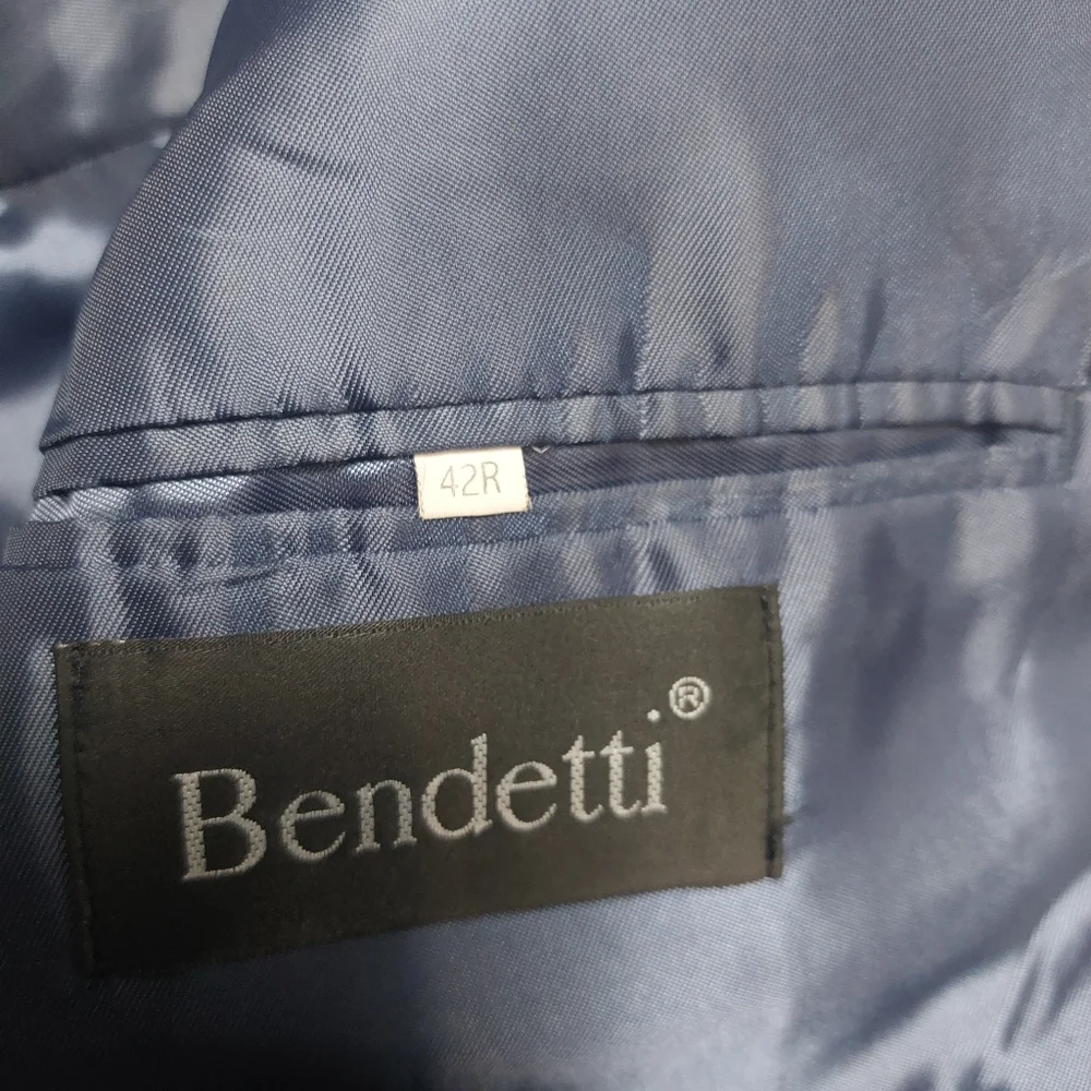 Bendetti Classic Gray Men's Blazer Size 42R